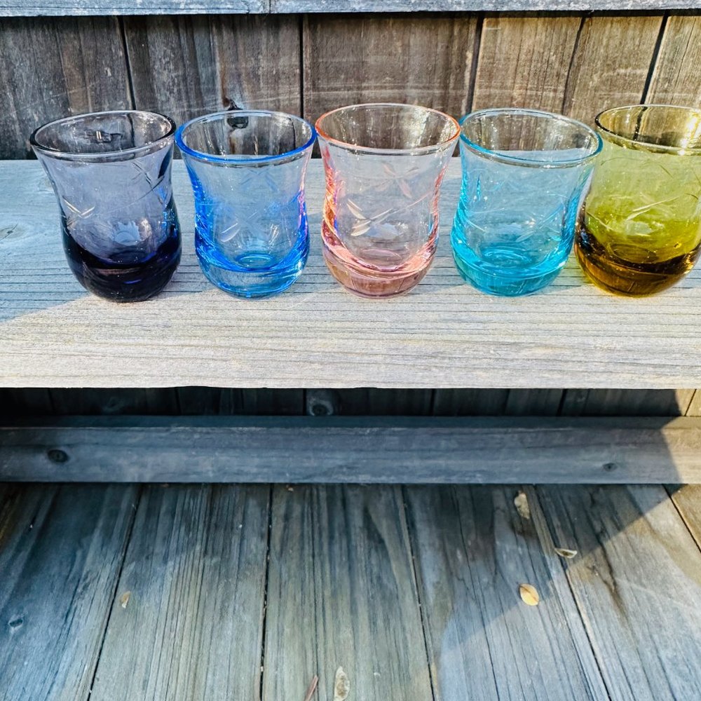 Mid-Century Bohemian Etched Dragonfly Glasses Cordial Liquer Set Of 5 - Picture 11 of 11